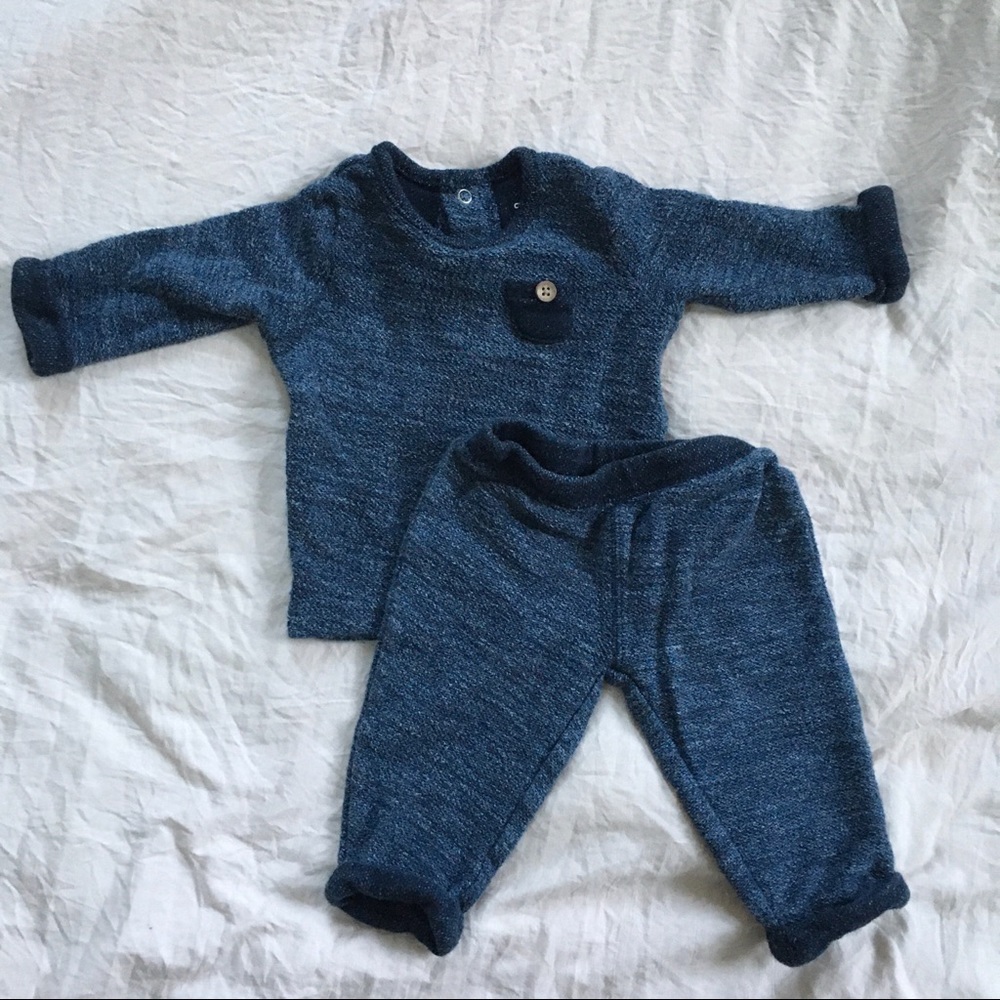 Carter’s boys knit set — pants and shirt